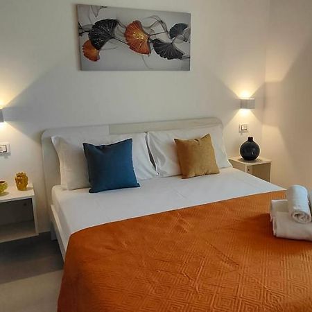 Casa Vacanze Rainbow, Siracusa 锡拉库扎 外观 照片