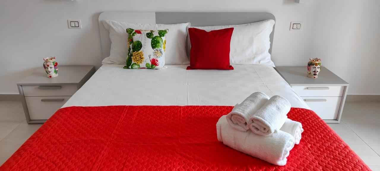 Casa Vacanze Rainbow, Siracusa 锡拉库扎 外观 照片