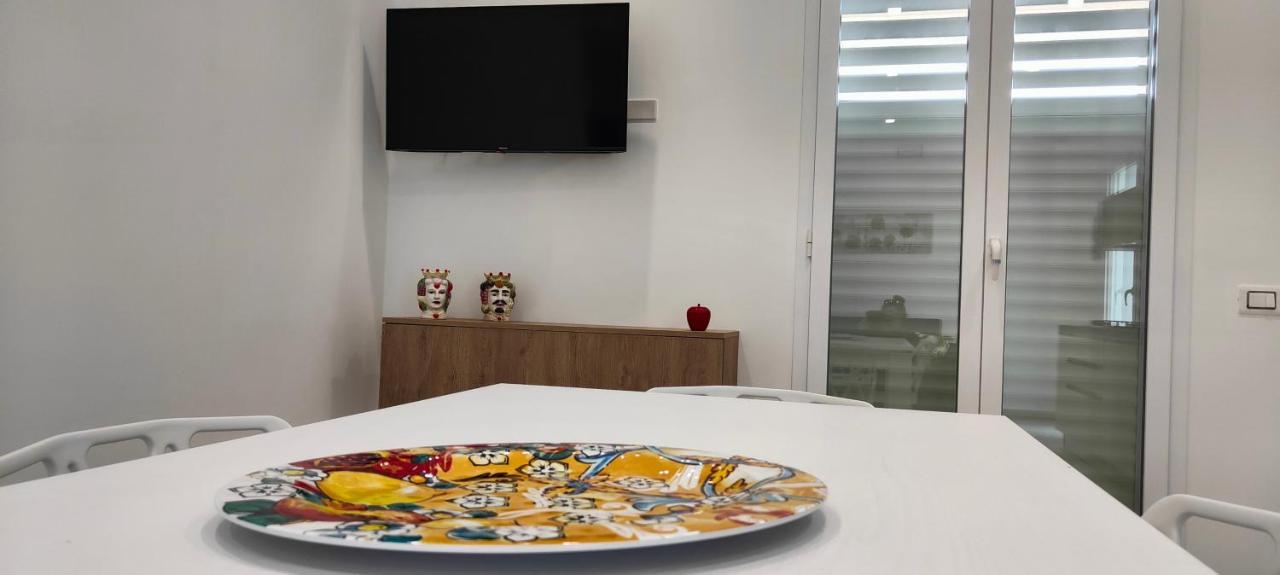 Casa Vacanze Rainbow, Siracusa 锡拉库扎 外观 照片