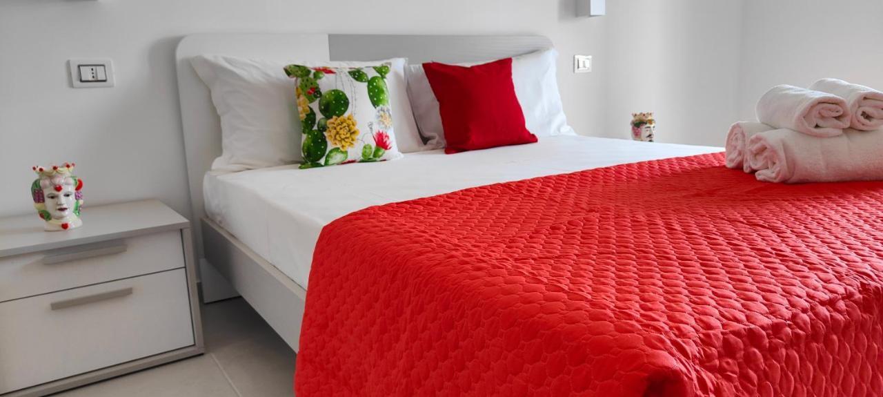 Casa Vacanze Rainbow, Siracusa 锡拉库扎 外观 照片