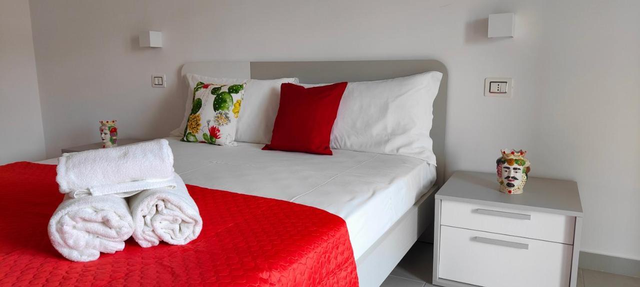 Casa Vacanze Rainbow, Siracusa 锡拉库扎 外观 照片