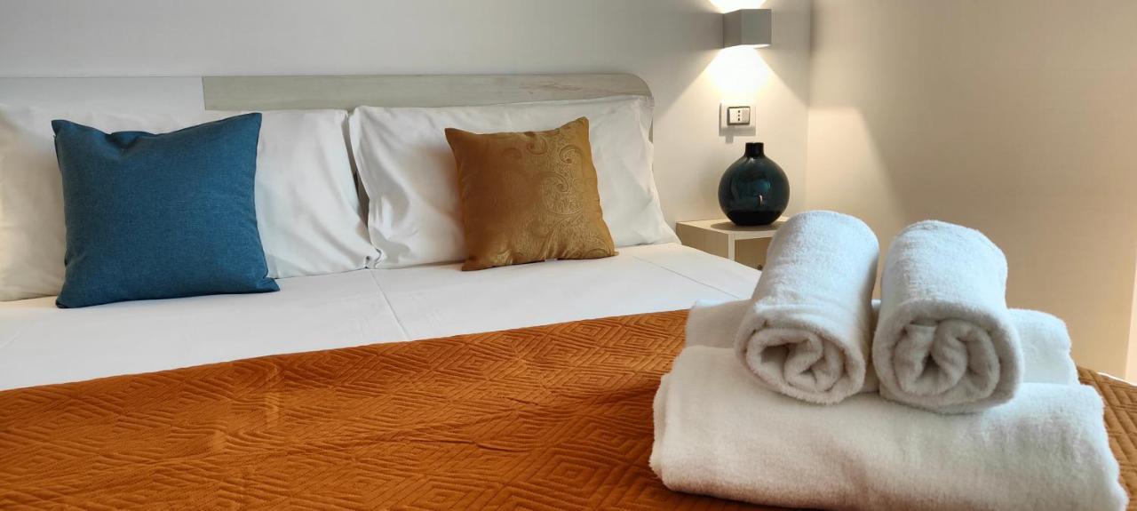 Casa Vacanze Rainbow, Siracusa 锡拉库扎 外观 照片