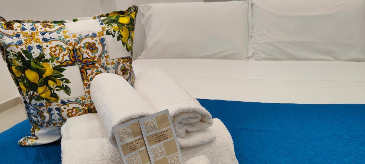 Casa Vacanze Rainbow, Siracusa 锡拉库扎 外观 照片